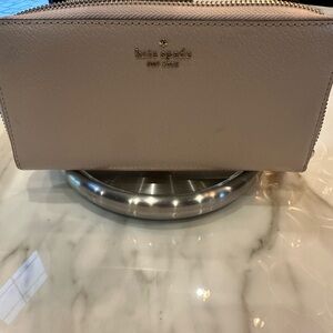 Kate Spade Light Beige Wallet